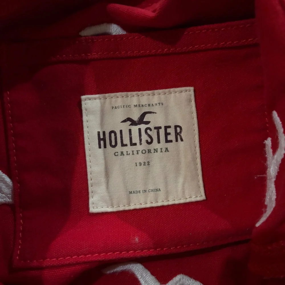 Red Hollister Tote Bag - Picture 4 of 4